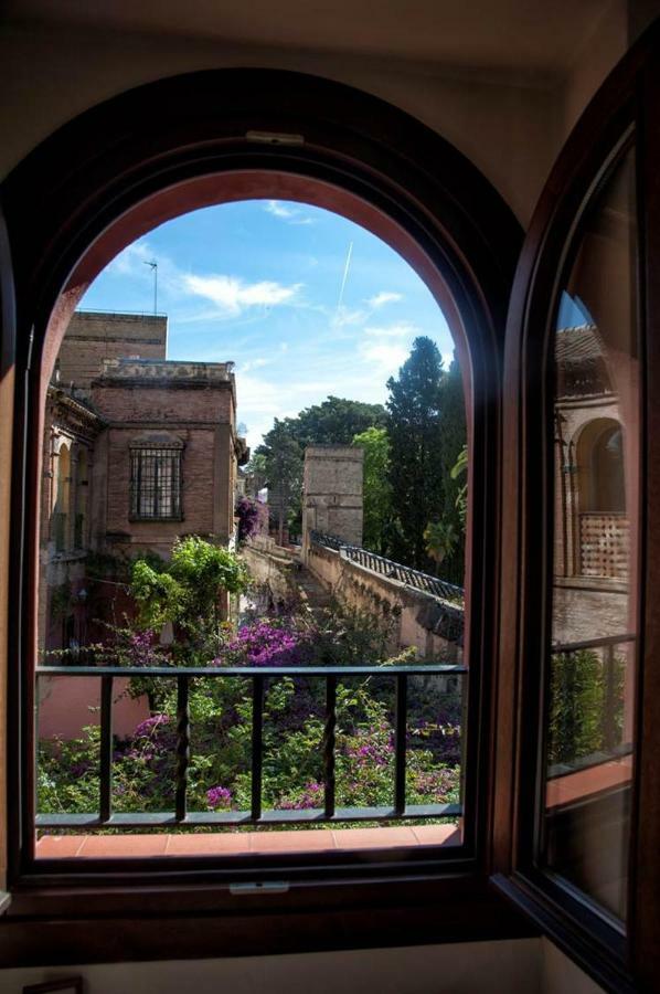 Oriental Apartment Gardens Views 2 Pax Sevilla Bagian luar foto