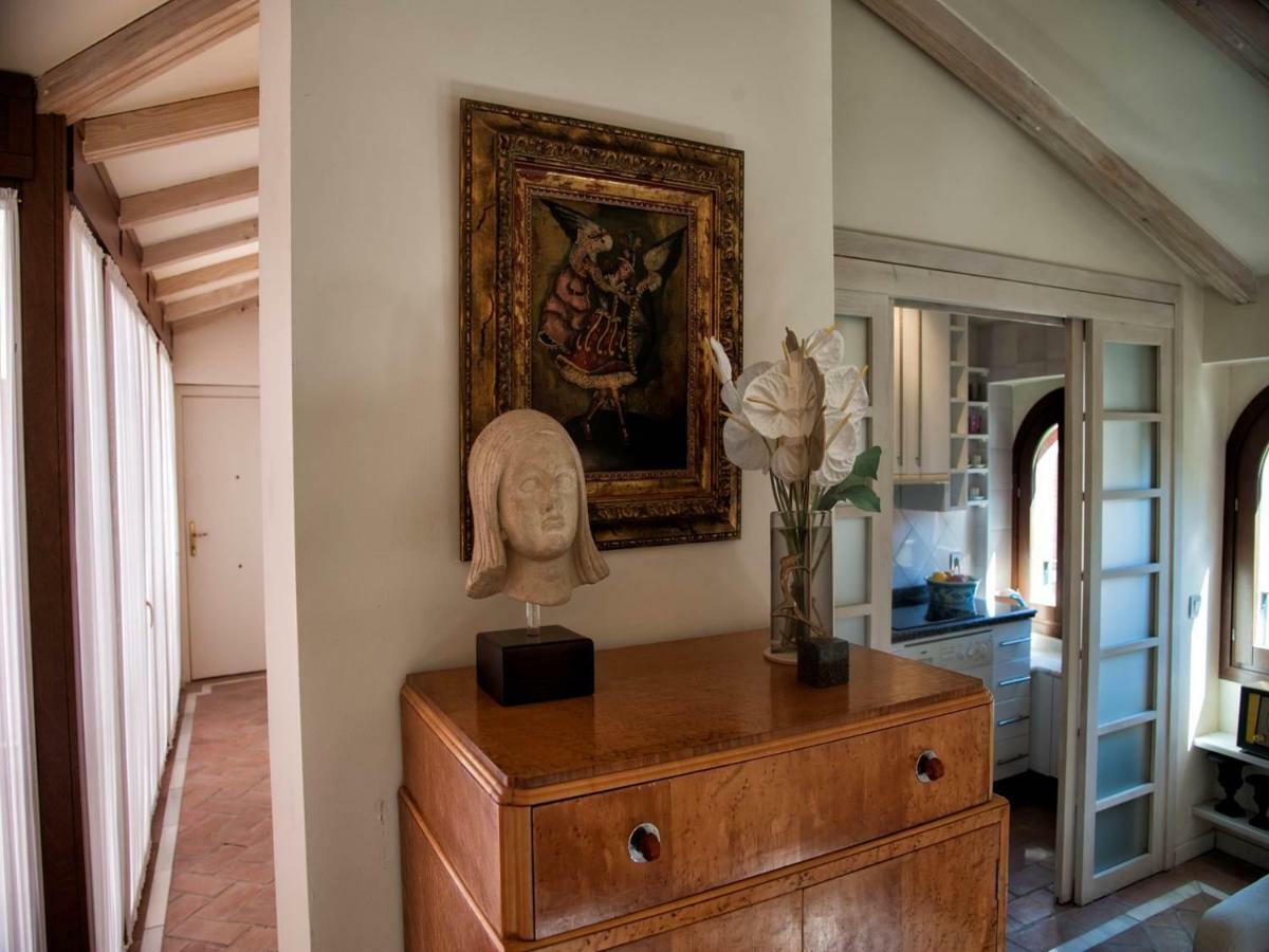 Oriental Apartment Gardens Views 2 Pax Sevilla Bagian luar foto